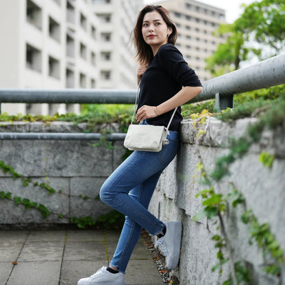 TUTUMU　Osanpo Wallet【豊岡鞄】