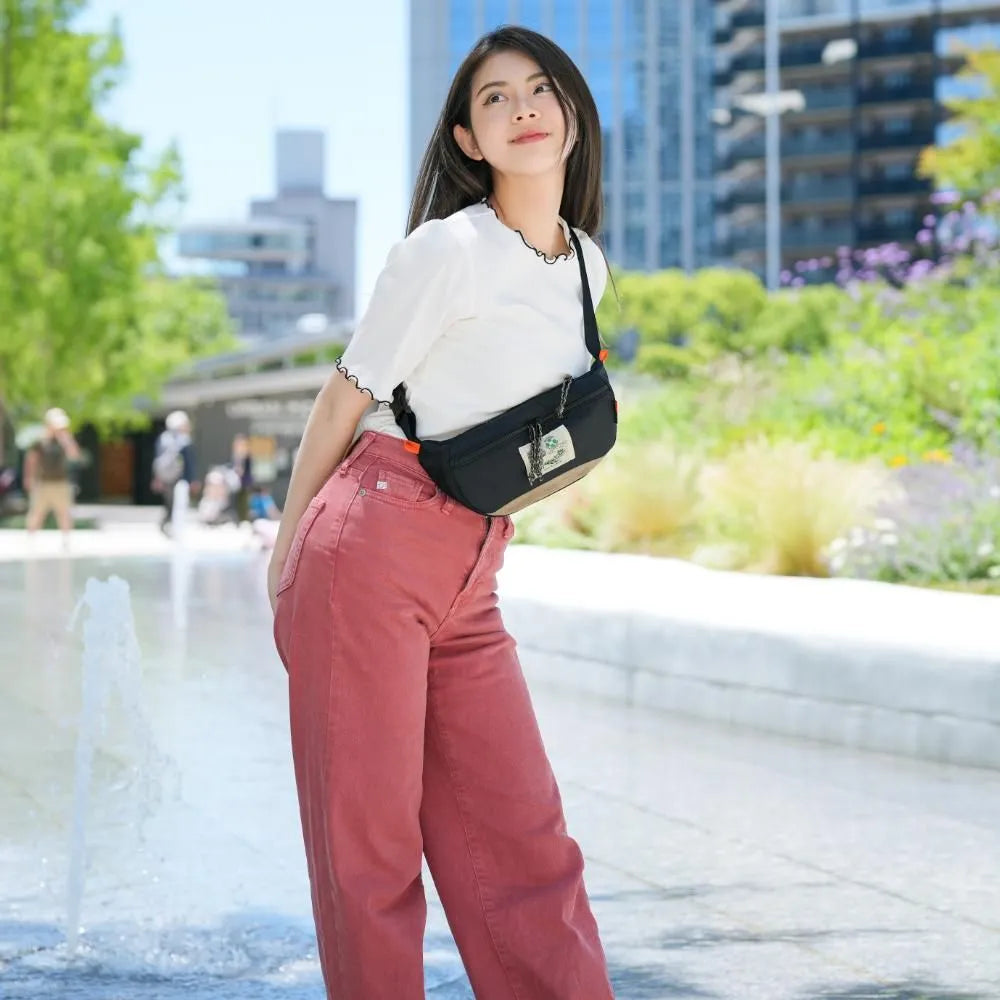 WALK ABOUT WOODS Rei West Bag【豊岡鞄】
