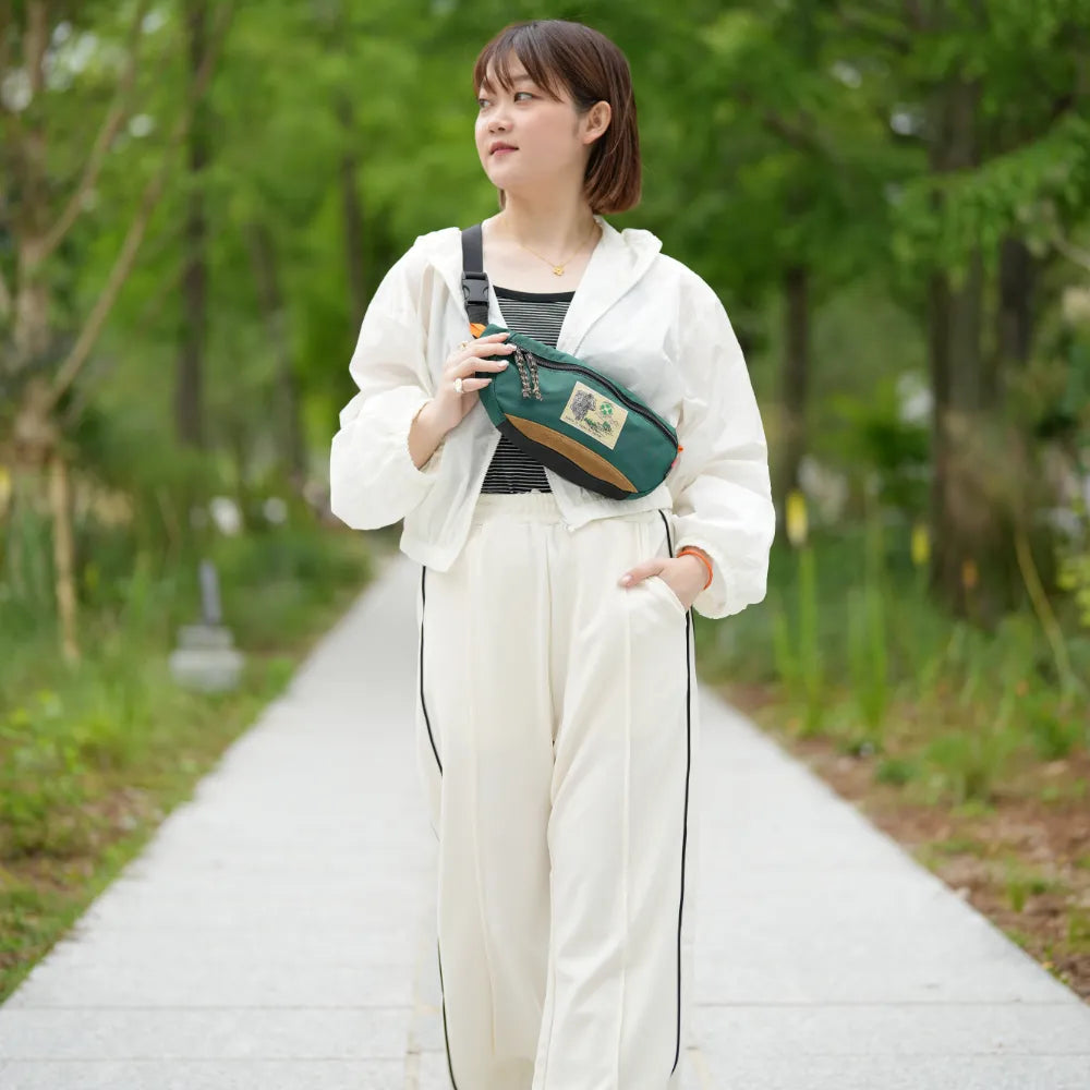 WALK ABOUT WOODS Rei West Bag【豊岡鞄】