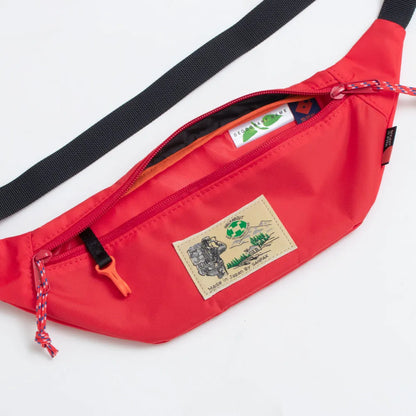 WALK ABOUT WOODS Flat Body Bag【豊岡鞄】