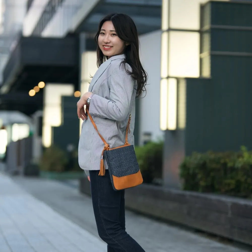 anti-mode style QUILT Pochette【豊岡鞄】