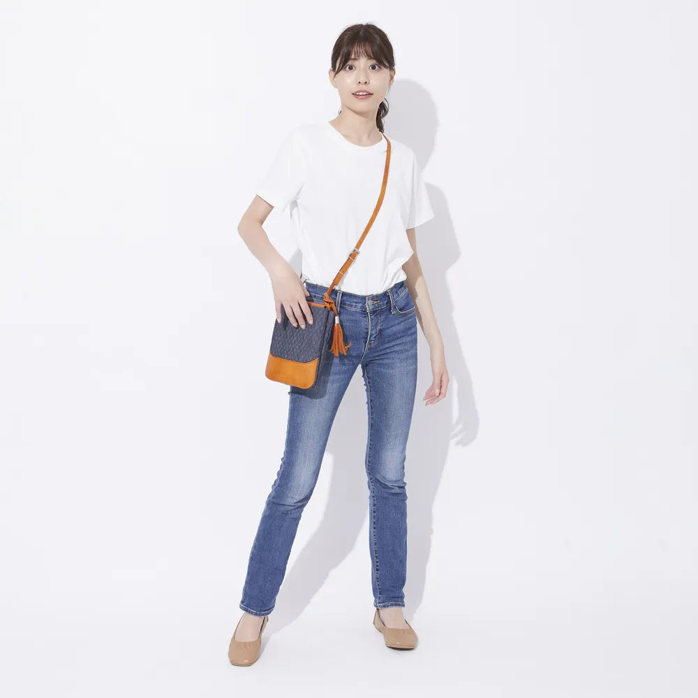anti-mode style QUILT Pochette【豊岡鞄】