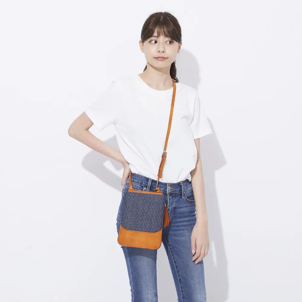 anti-mode style QUILT Pochette【豊岡鞄】