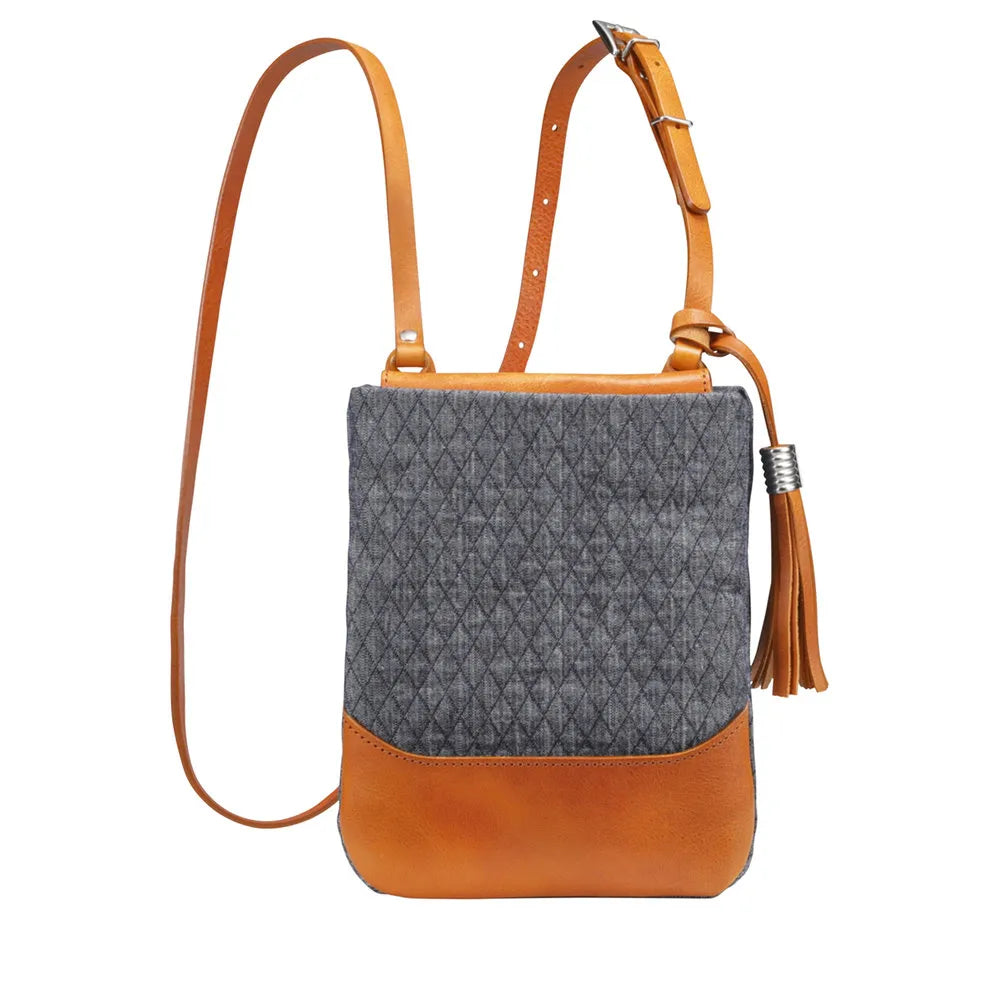 anti-mode style QUILT Pochette【豊岡鞄】