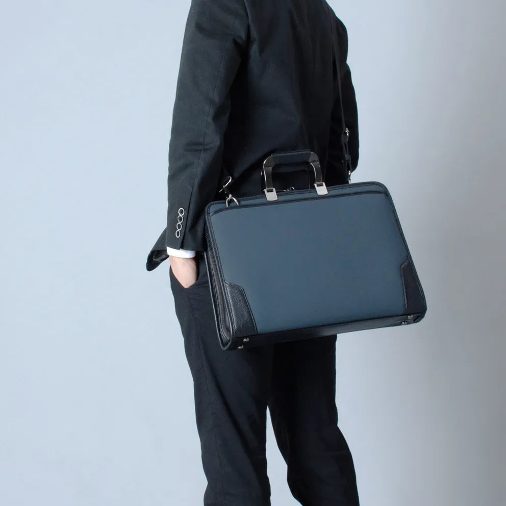 HLSS Briefcase Resin Handle【豊岡鞄】