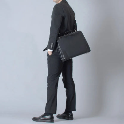 HLSS Briefcase Resin Handle【豊岡鞄】