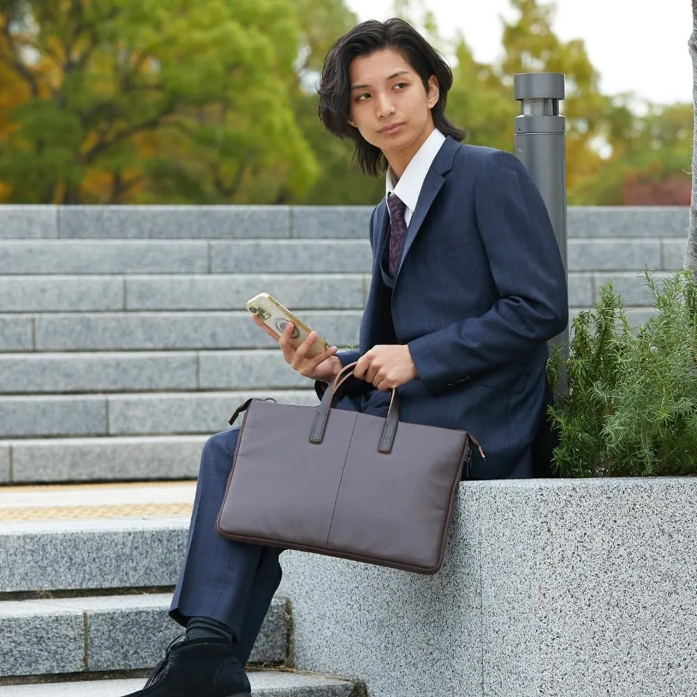 L.E.D BITES HORSE Brief Case【豊岡鞄】