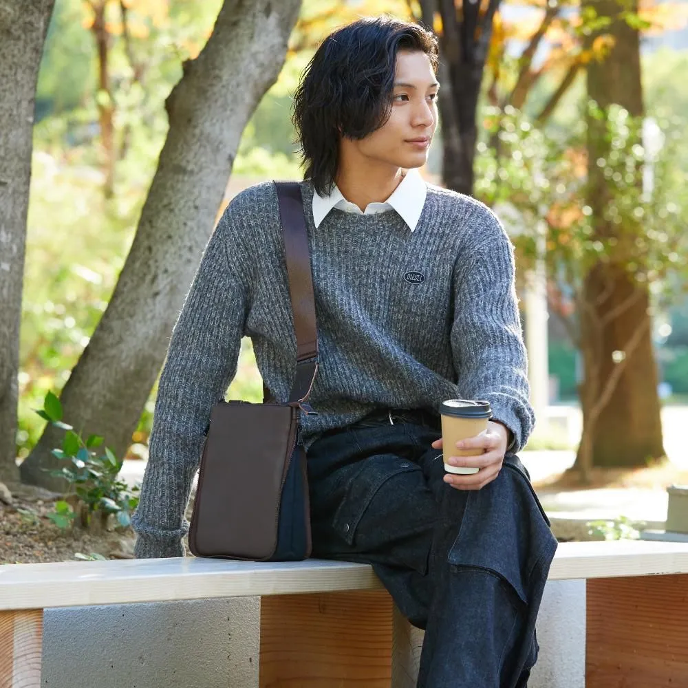 L.E.D BITES HORSE Shoulder Bag【豊岡鞄】