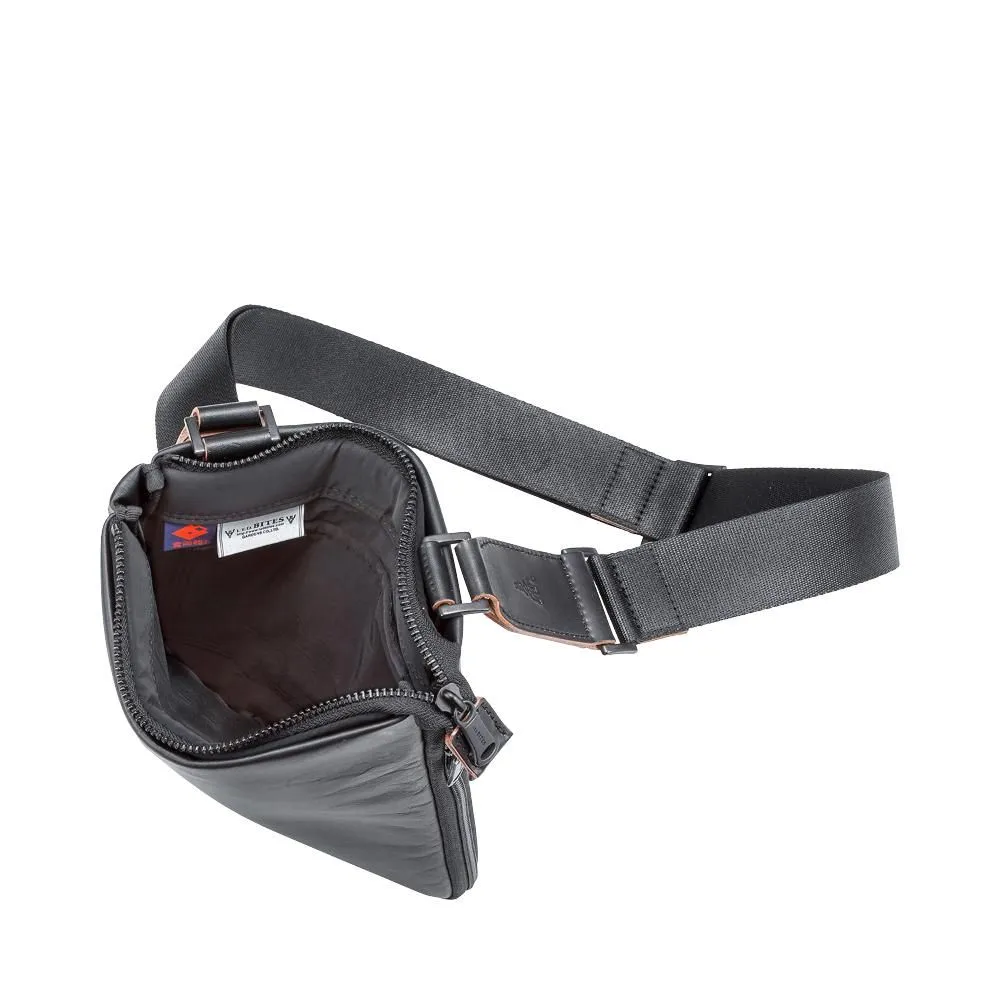 L.E.D BITES HORSE Shoulder Bag【豊岡鞄】